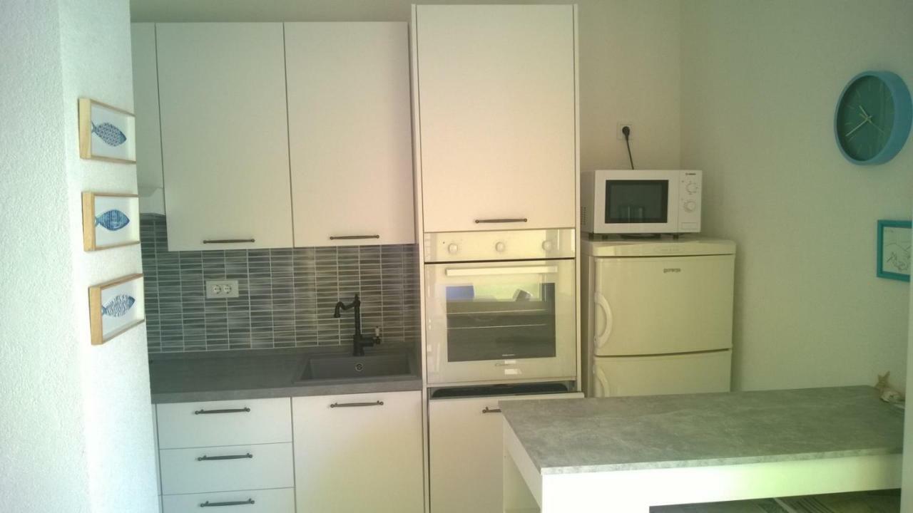 Apartments Marcic 波尔 外观 照片