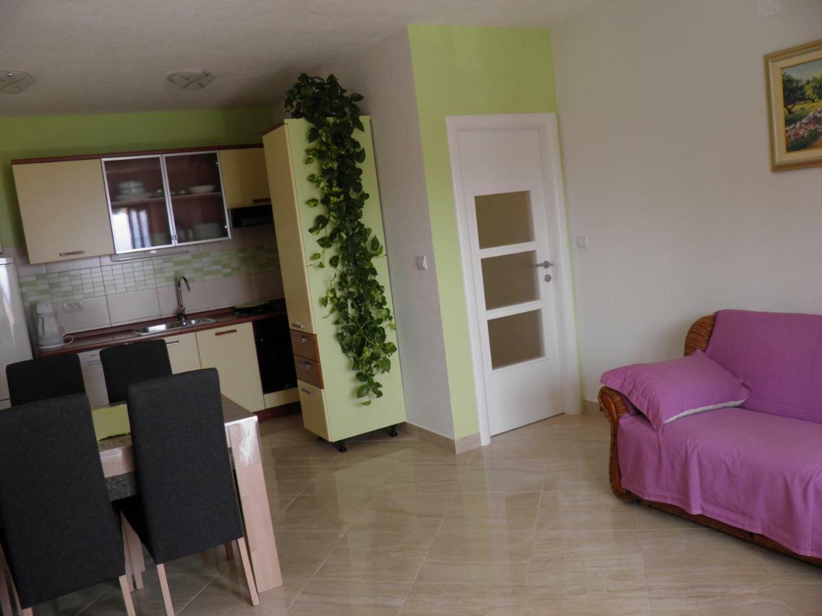 Apartments Marcic 波尔 外观 照片