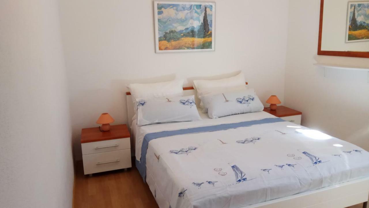Apartments Marcic 波尔 外观 照片